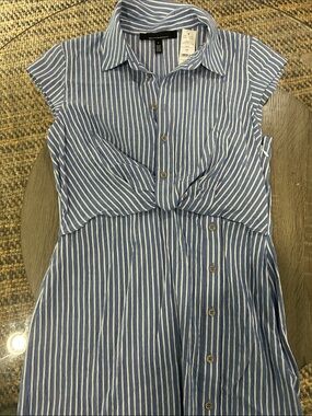 Beautiful summer dress Size 2